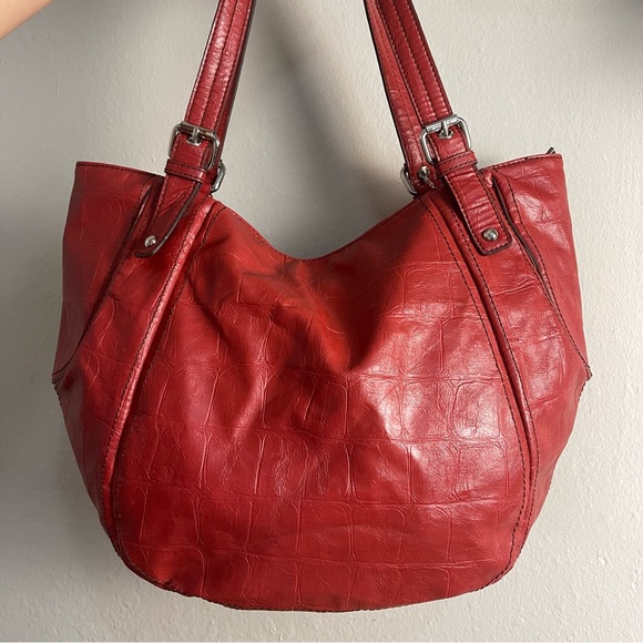 Nine West Large Red with Crocodile Embossed Shoulder Bag - Picture 3 of 8